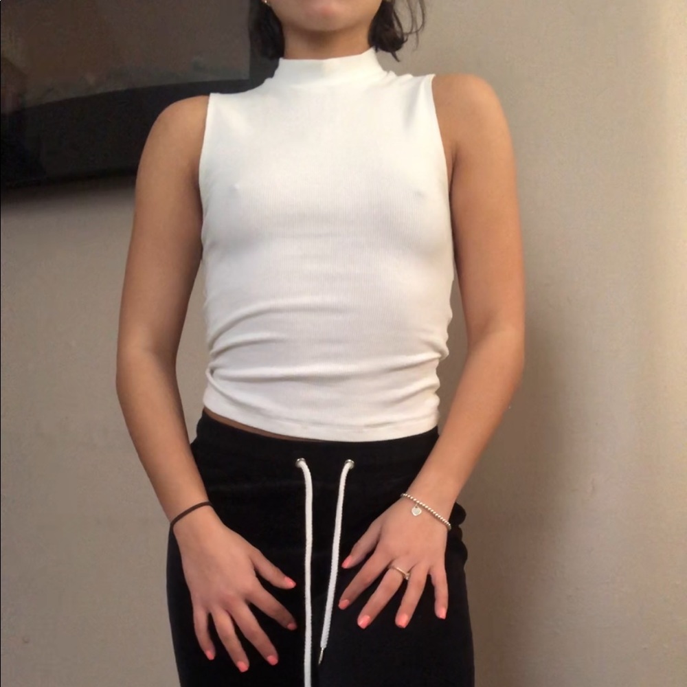 NWOT Black & White high neck tank tops